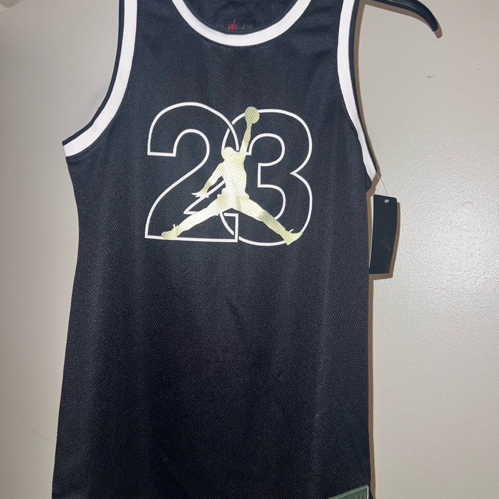Jordan Shirt